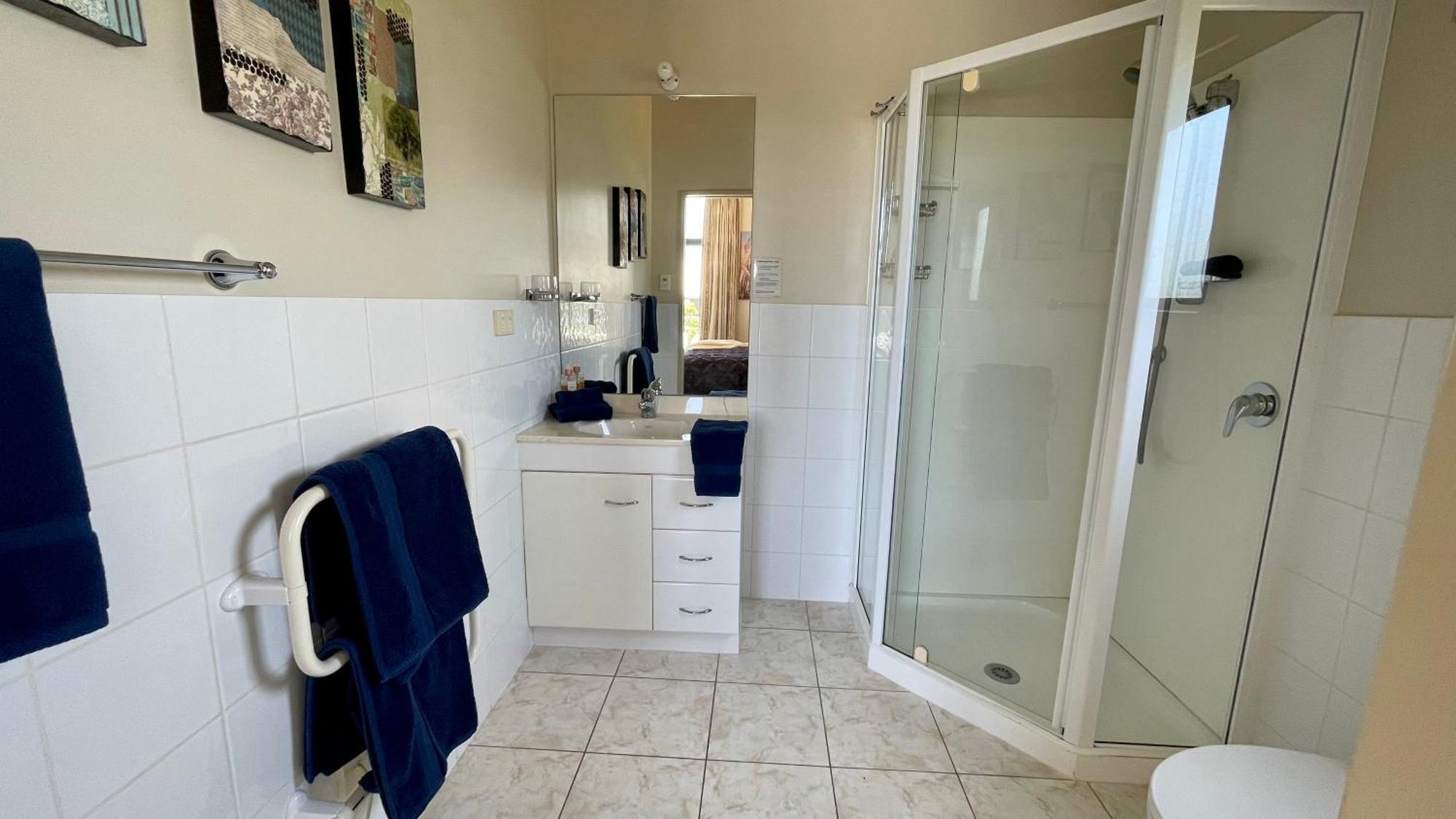 Oceans 8 - Mangawhai Heads Holiday Home Ngoại thất bức ảnh
