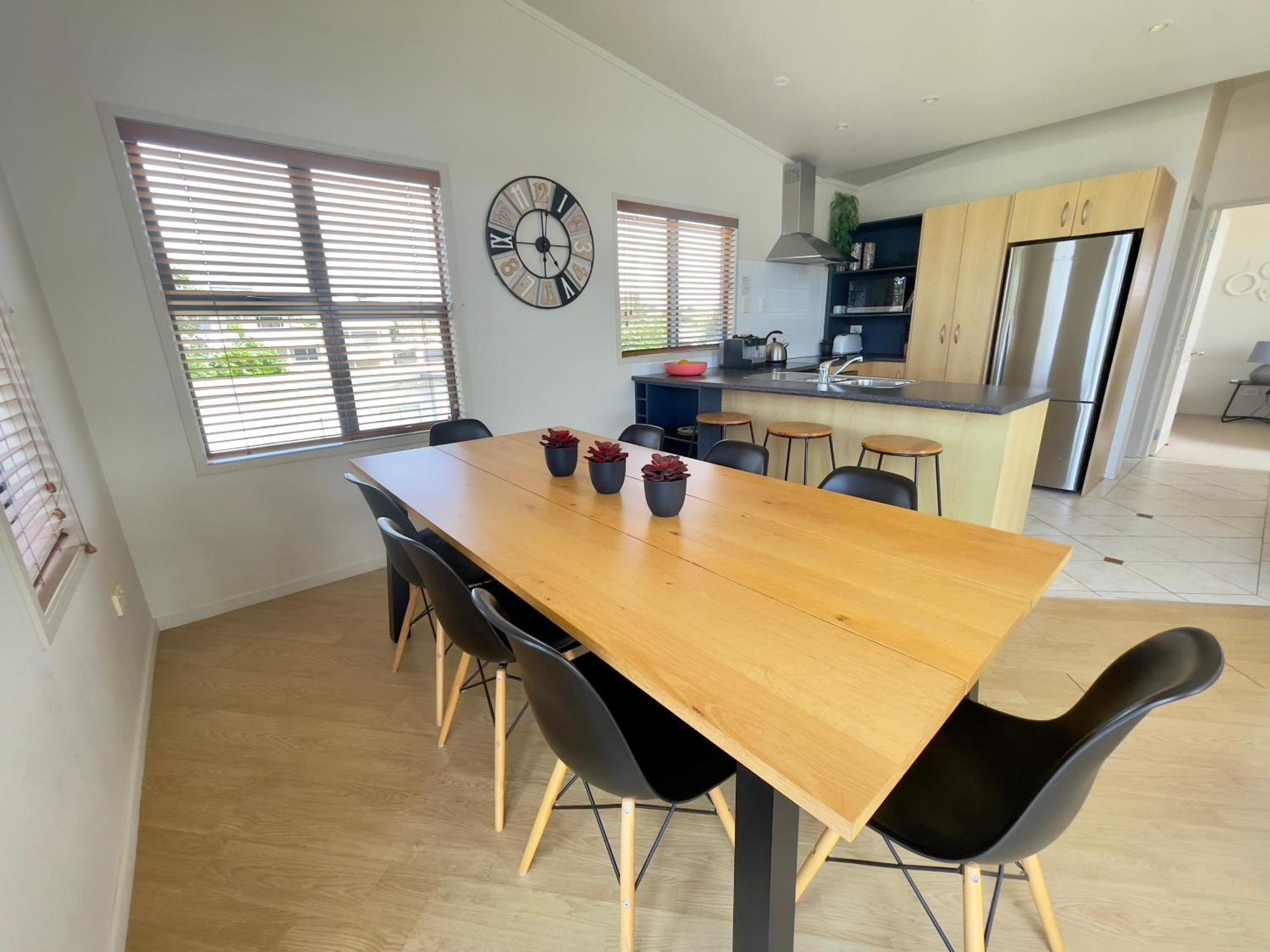Oceans 8 - Mangawhai Heads Holiday Home Ngoại thất bức ảnh